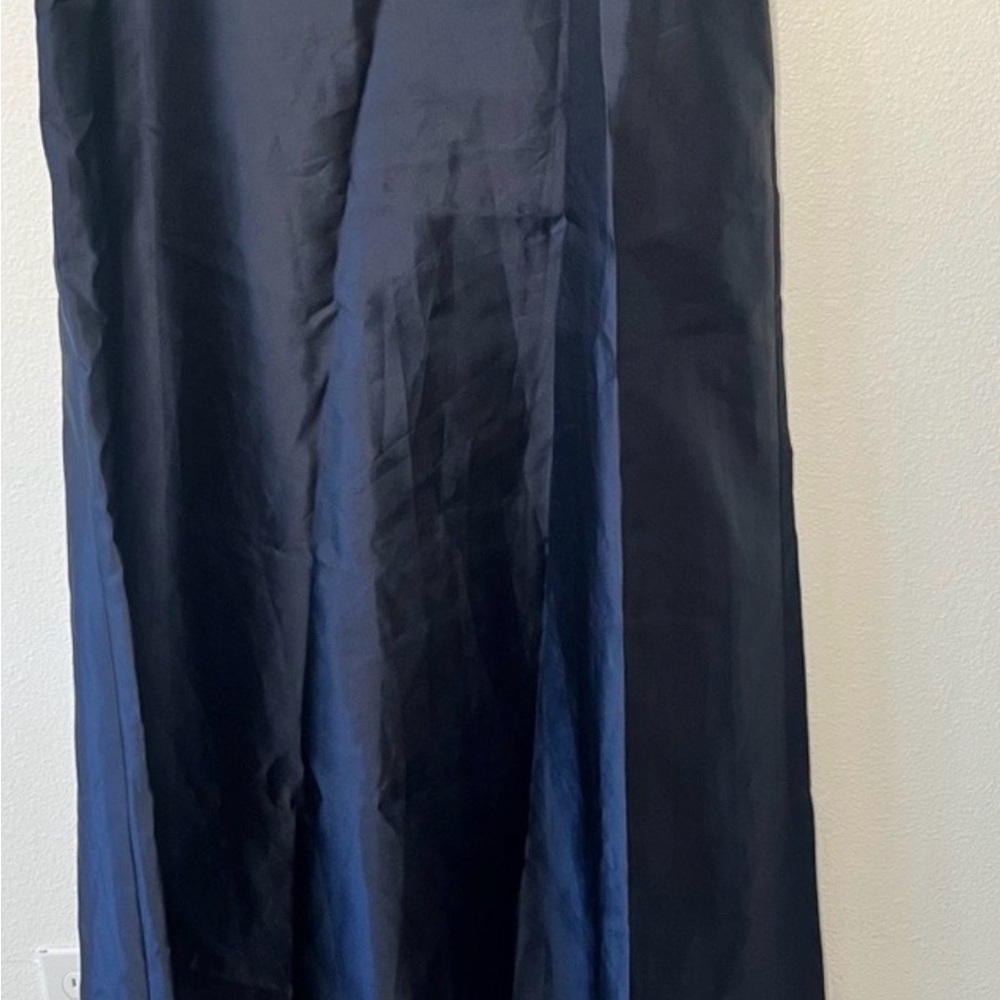 NEW ALFRED SUNG Midnight Blue Off the Shoulder Satin Gown Dress Size 18 - Picture 5 of 11